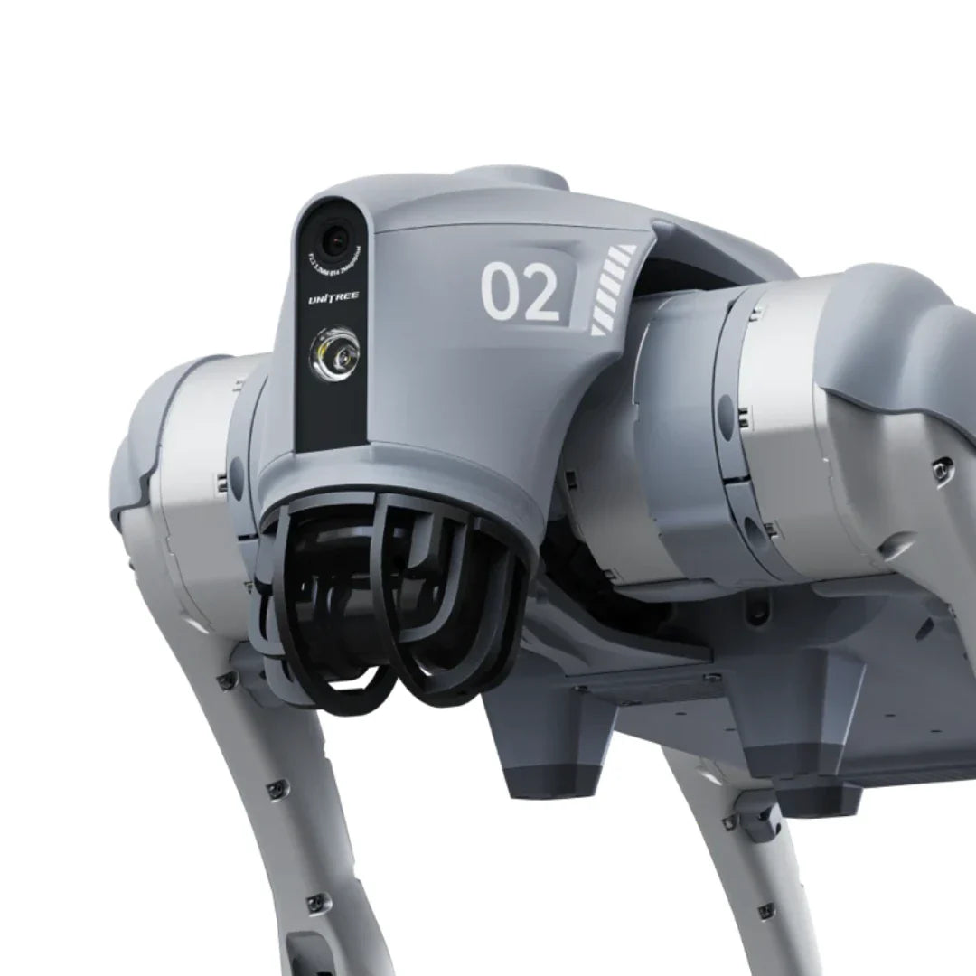 Krupni plan glave sivog robota Unitree Go2 Air Pro s kamerom i senzorima