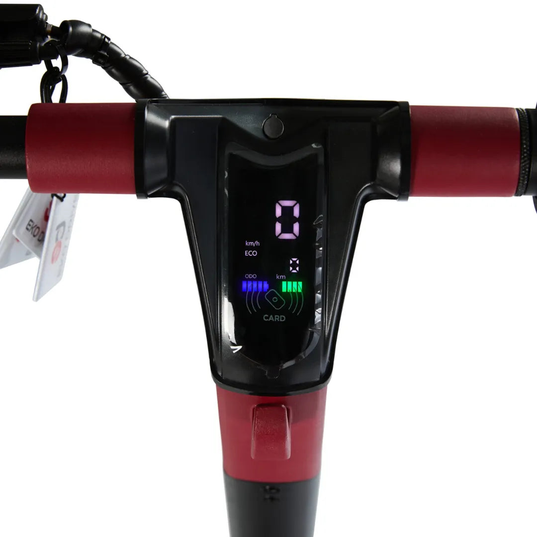 LCD zaslon električnog romobila Eco Speed Mini s prikazom brzine i statusa baterije
