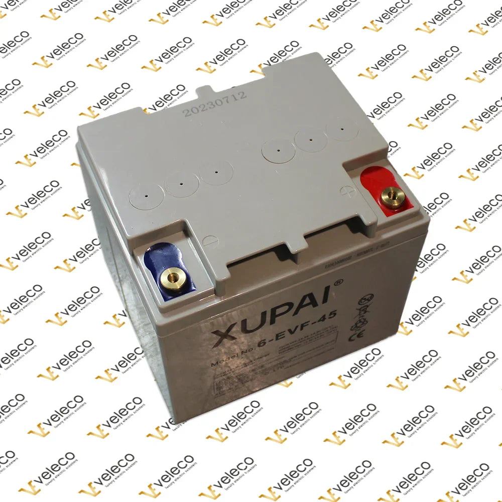 Siva AGM baterija Xupai 12V 45Ah za električna vozila iz kuta s vidljivim priključcima