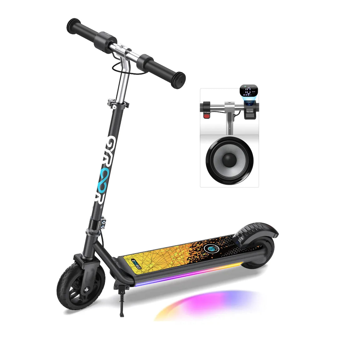 Dječji električni romobil Gyroor H30 Max crne boje s RGB osvjetljenjem i detaljima upravljača