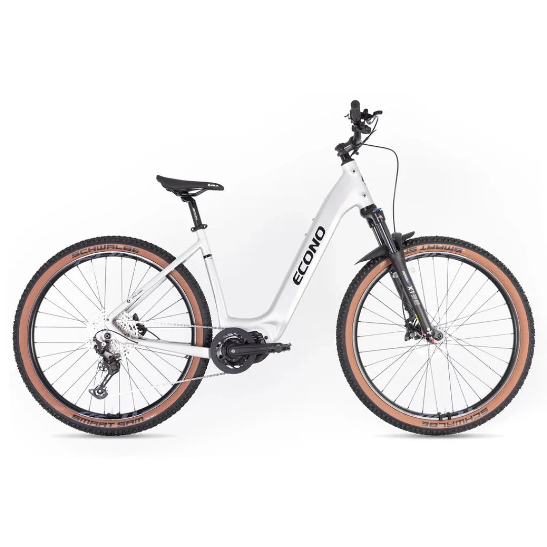 Bijeli električni brdski bicikl Econo Gams MTB 29 EEC6 2026, pogled sa strane na bijeli okvir