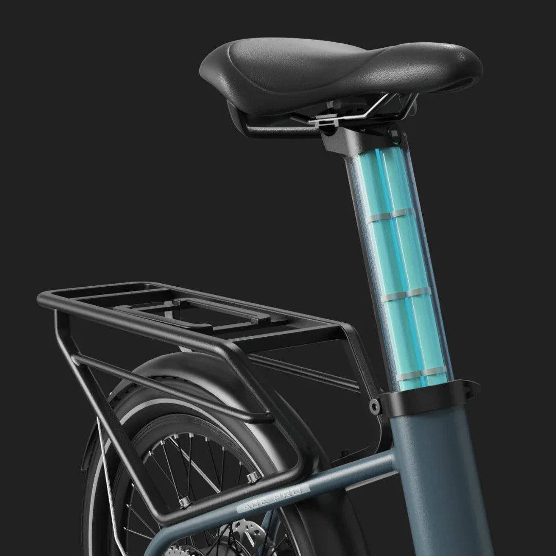 Detalj sjedala i integrirane baterije u cijevi električnog bicikla Jobobike Ace Pro