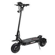 Električni romobil Dualtron Forever crne boje, pogled s boka na bijeloj pozadini