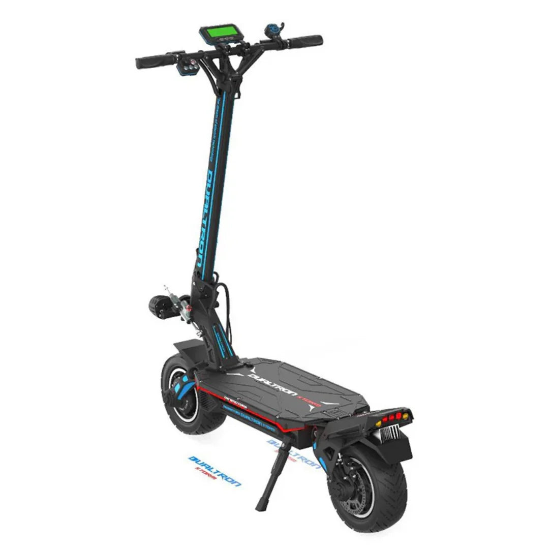 Električni romobil Dualtron Storm Limited, pogled straga na crni model s plavim detaljima