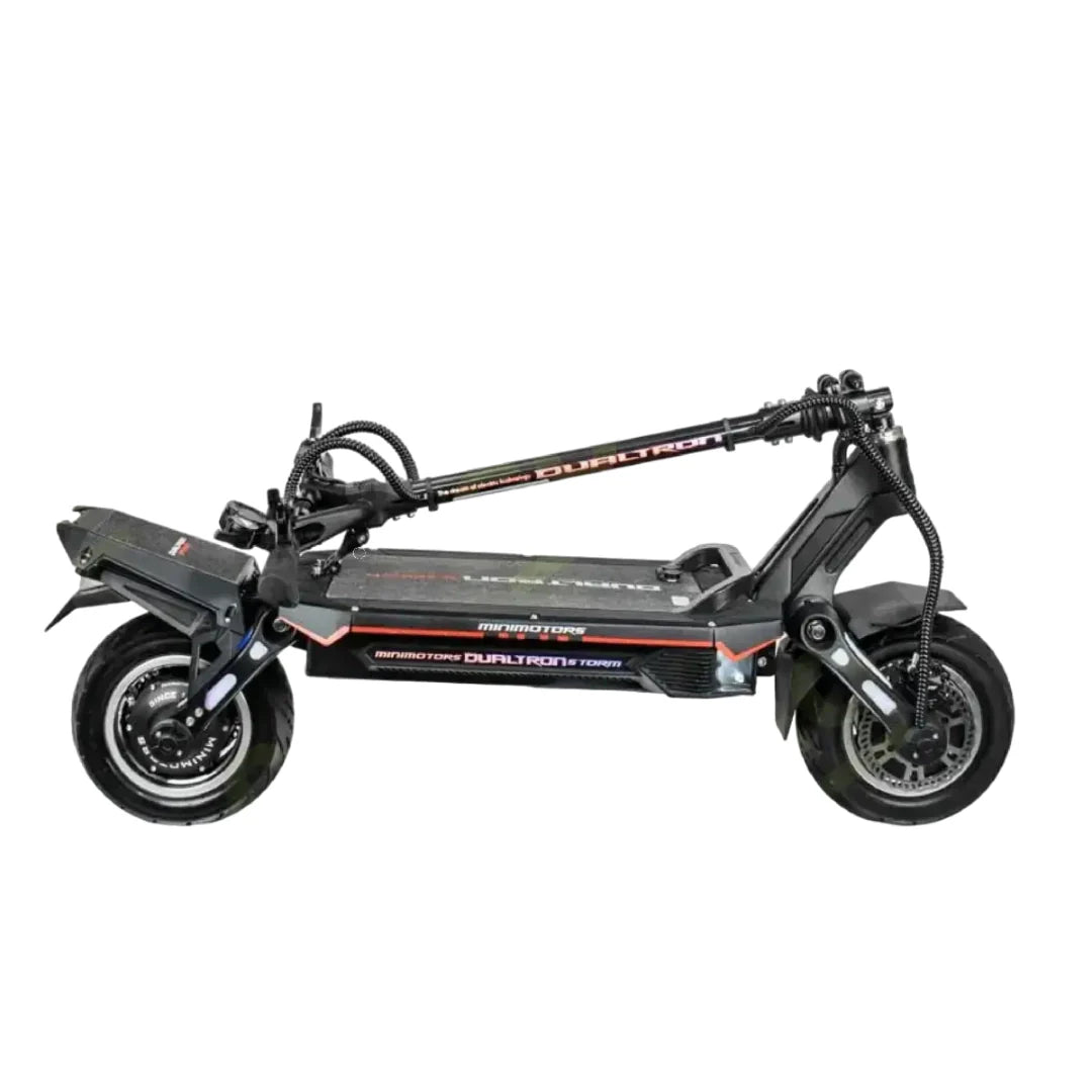 Električni romobil Minimotors Dualtron Storm Up, sklopljen bočni pogled, crna boja