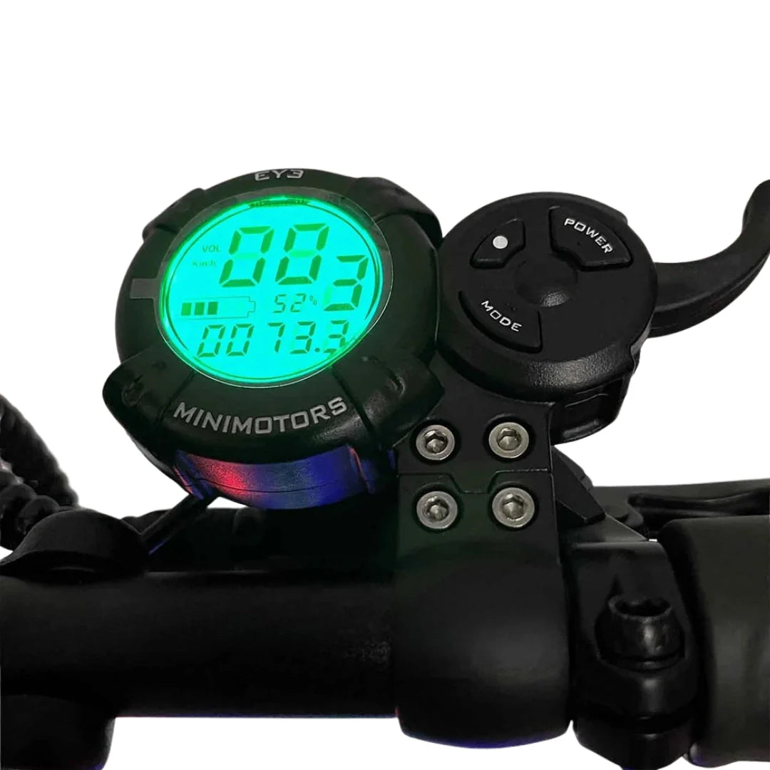 LCD zaslon i kontroler Minimotors EY3 na upravljaču električnog romobila Dualtron Thunder 2