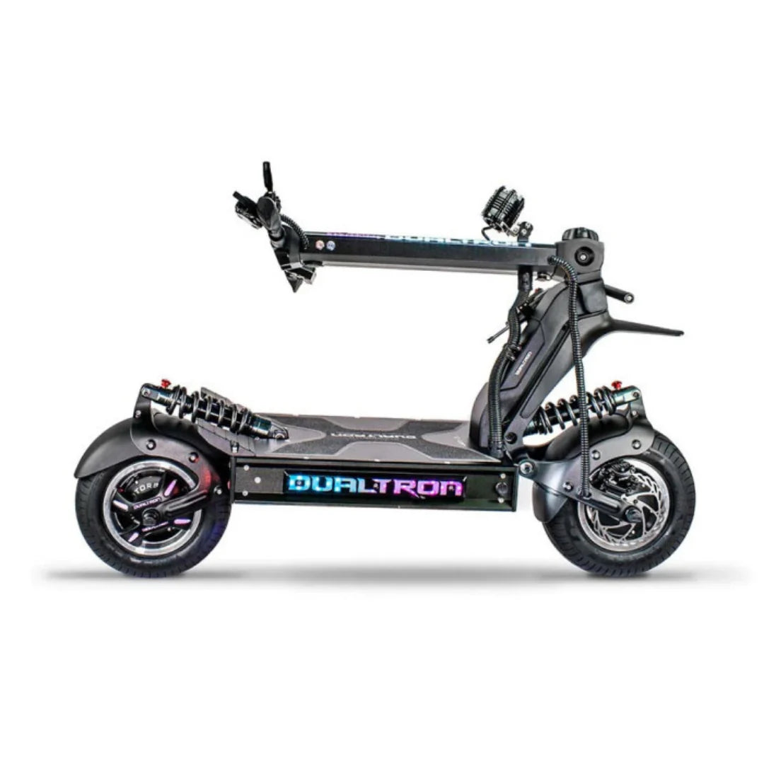 Električni romobil Dualtron X2 Upgrade crni profilni prikaz sklopljenog romobila na bijeloj pozadini