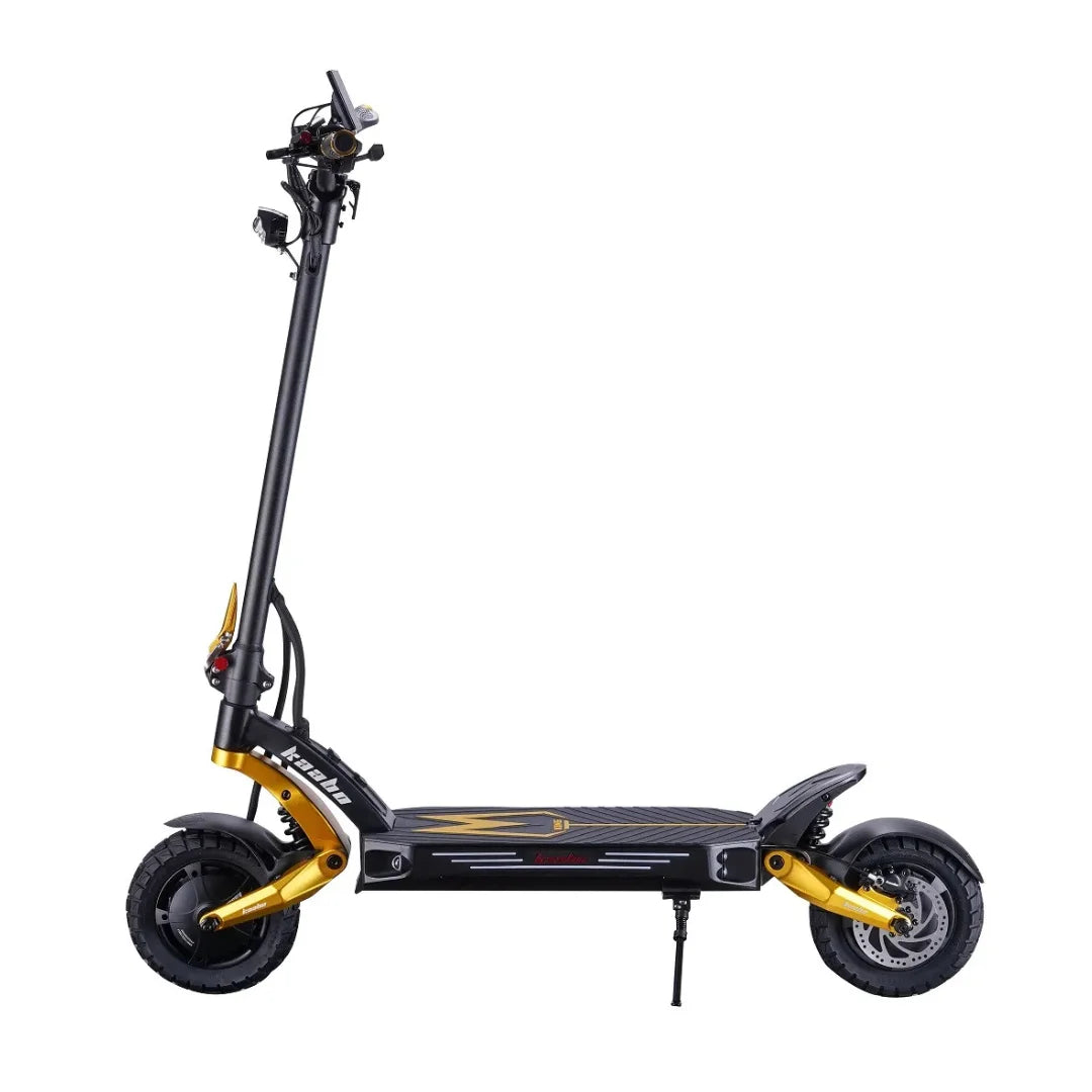 Električni romobil Kaabo Mantis King GT crno-zlatne boje na bijeloj pozadini bočni prikaz