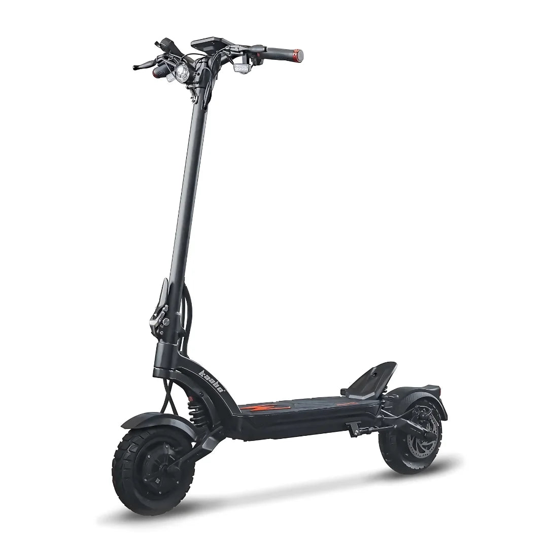 Električni romobil Kaabo Mantis X Plus crne boje, pogled s bočne strane na cijeli model