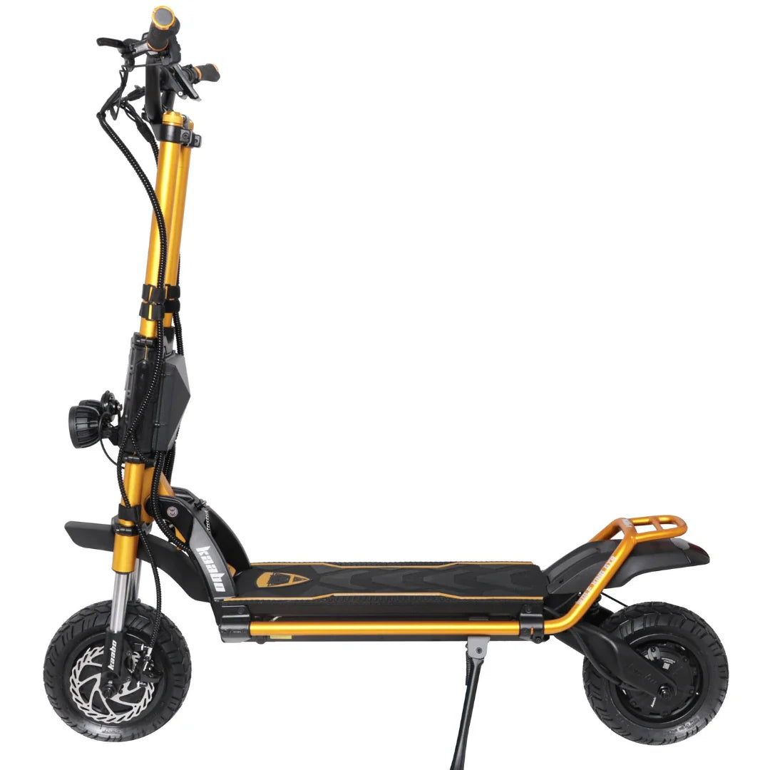Električni romobil Kaabo Wolf King GTR Max zlatne boje bočni pogled na cijeli model