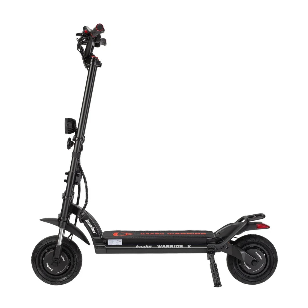 Crni električni romobil Kaabo Wolf Warrior X Plus bočni pogled na bijeloj pozadini