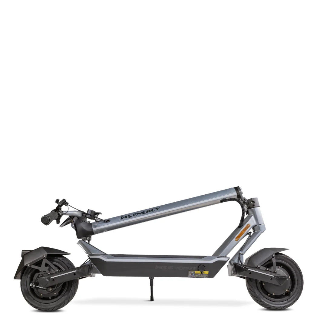 Sivi električni romobil MS Energy Flare X u sklopljenom položaju, bočni pogled