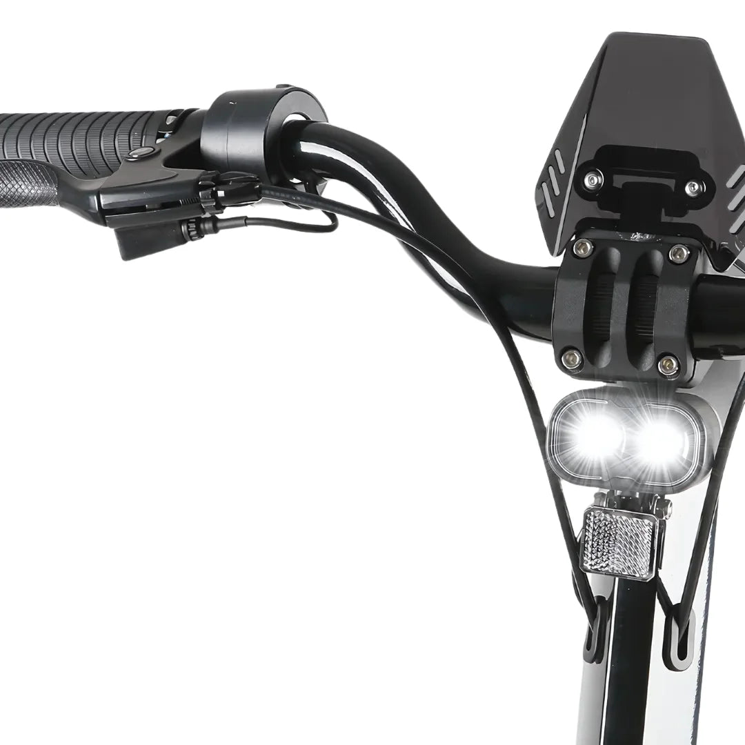 Upravljač električnog romobila MS Energy Flare X s uključenim prednjim LED svjetlima, detaljan