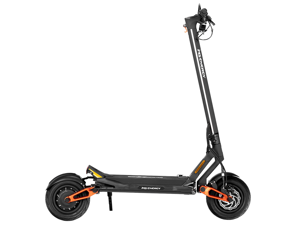 Električni romobil MS Energy Flare X Pro, crno-narančasti model, bočni pogled na bijeloj pozadini