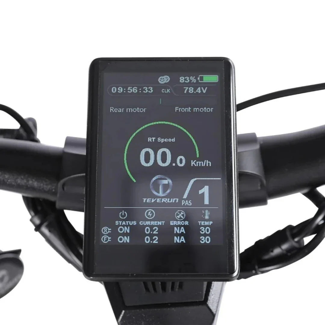 Digitalni LCD zaslon električnog romobila Teverun Fighter 11 s prikazom brzine i statusa motora