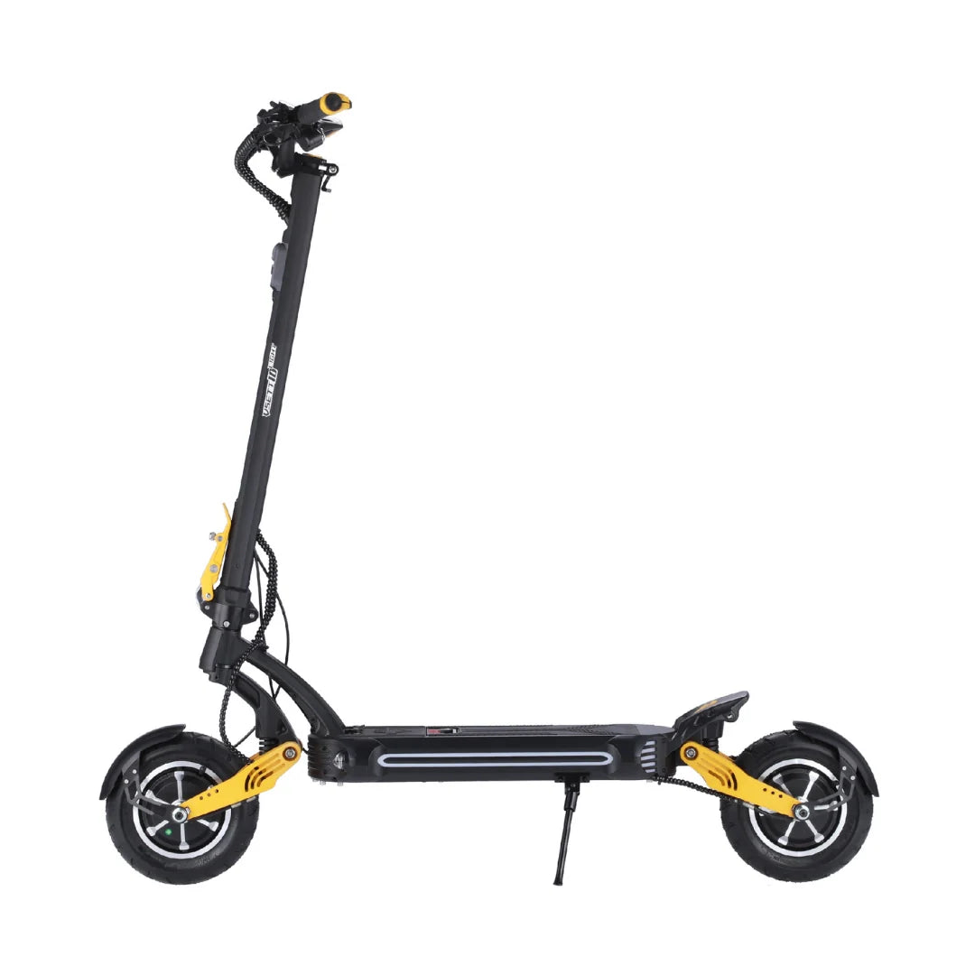 Električni romobil Vsett 10 Light crno-žute boje, bočni pogled na cijeli model na bijeloj pozadini