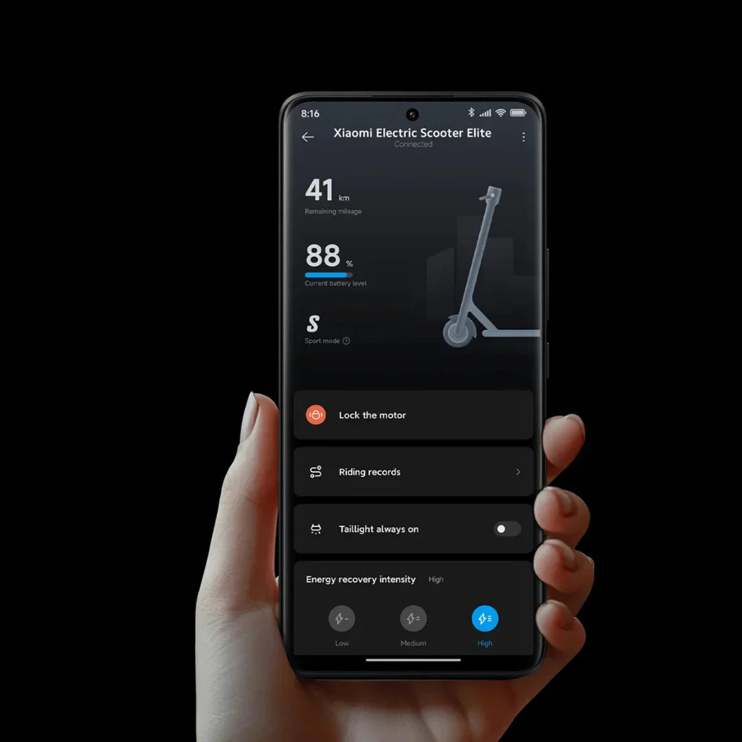 Mobilna aplikacija za električni romobil Xiaomi Elite s prikazom statusa baterije i postavkama