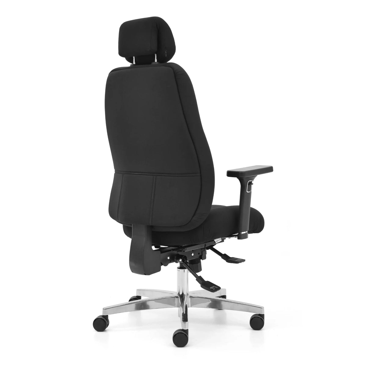 Proizvod je ergonomska uredska stolica, točnije model Hercules. Slika prikazuje stolicu sa stražnje strane, s visokim, konturiranim naslonom za leđa, naslonom za glavu i podesivim naslonima za ruke. Stolica je presvučena crnom tkaninom i postavljena je na kromiranu bazu s kotačićima za mobilnost.