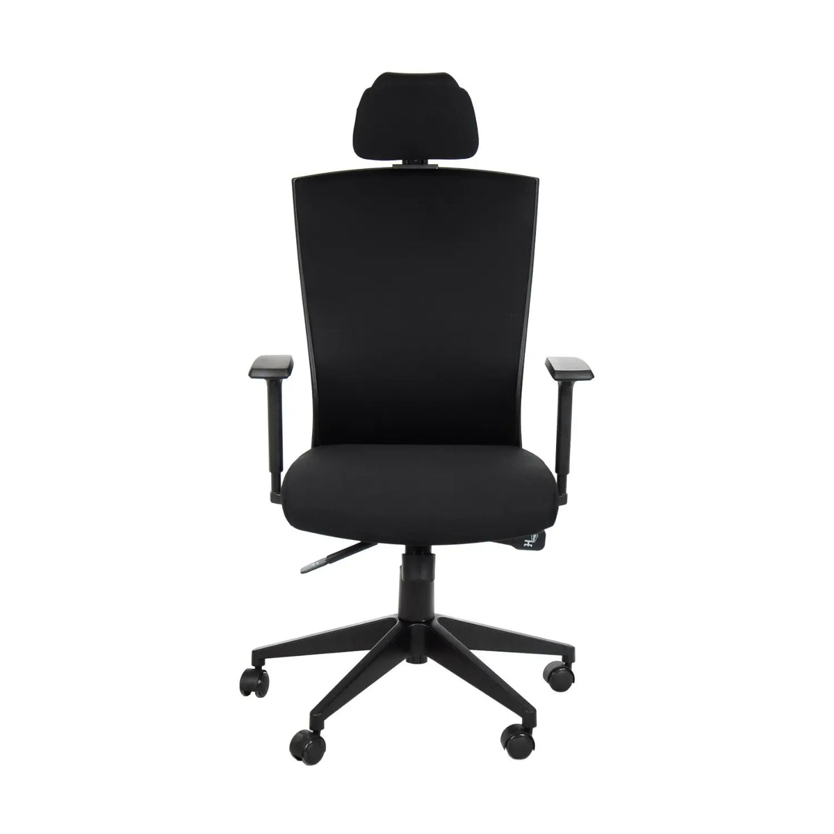 Proizvod je ergonomska uredska stolica, model HG-0004F. Stolica se odlikuje elegantnim crnim dizajnom s visokim naslonom za leđa, podesivim naslonima za ruke i potpornim naslonom za glavu, što je čini pogodnom za duge sate sjedenja. Baza ima dizajn s kotačićima u pet točaka za lakšu mobilnost.
