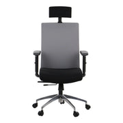 Proizvod je ergonomska uredska stolica, točnije model Riverton s naslonom za glavu. Stolica ima elegantan dizajn sa sivim naslonom za leđa i crnim sjedalom, podesive naslone za ruke i kromiranu bazu s kotačićima za mobilnost. Naslon za glavu pruža dodatnu potporu za udobnost tijekom dugih razdoblja sjedenja.