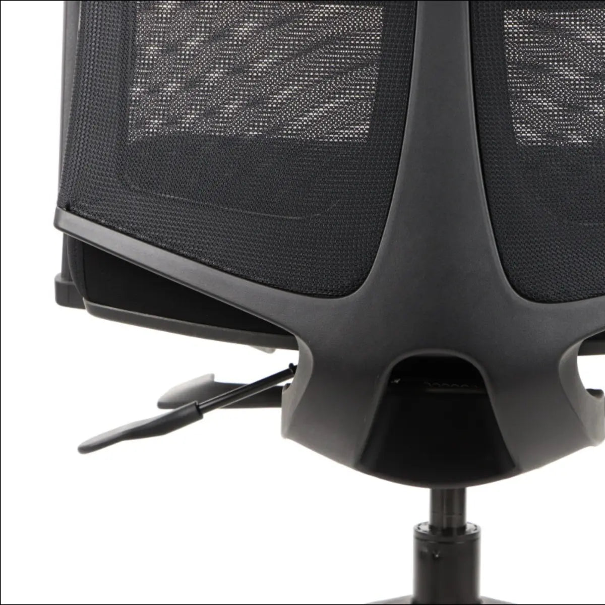 Slika prikazuje gaming stolicu, točnije model Ryder. Ima ergonomski dizajn s mrežastim naslonom za leđa za ventilaciju i udobnost. Stolica uključuje polugu za podešavanje visine, prikazujući njezine podesive značajke za optimalno korisničko iskustvo.