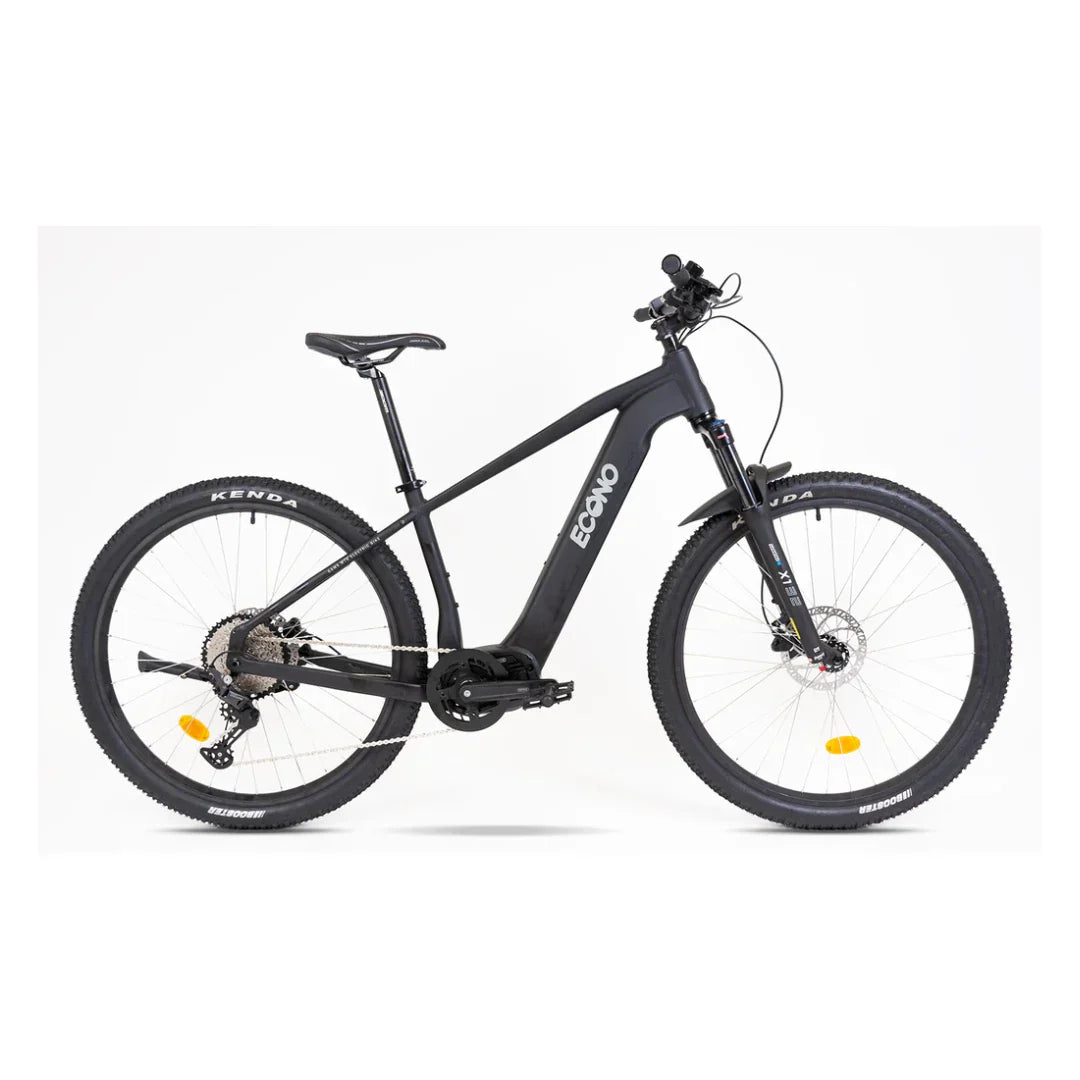 Crni gorski električni bicikl Econo Gams MTB C5-1, bočni pogled na cijeli bicikl na bijeloj pozadini