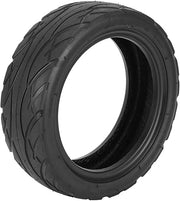 Crna vanjska guma 9x3 za električni romobil Teverun Blade Mini pogled iz kuta