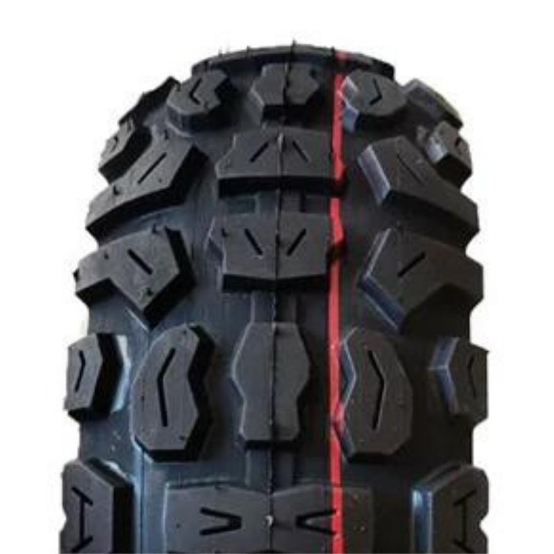 Terenska guma za električni romobil 10x3.0 s krupnim profilom i crvenom linijom, prednji pogled