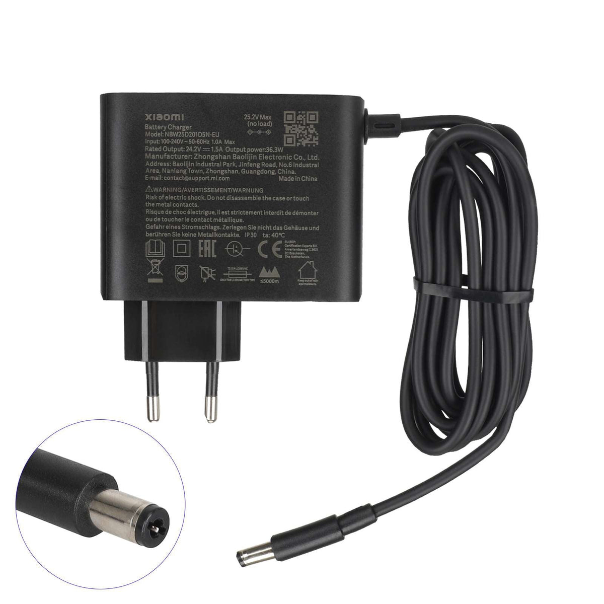 Originalni crni punjač Xiaomi 24.2V 1.5A za električni romobil 4 Lite 2nd Gen, pogled na priključak