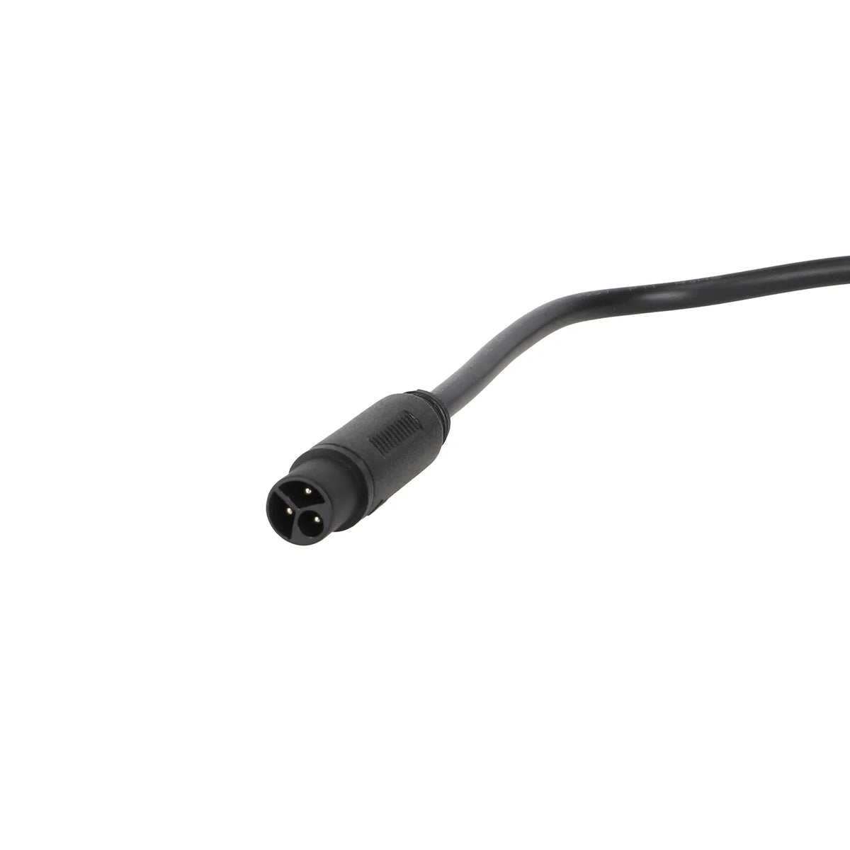 Crni priključak punjača za električni romobil KuKirin G2 Master 2025 pogled na kabel s utikačem