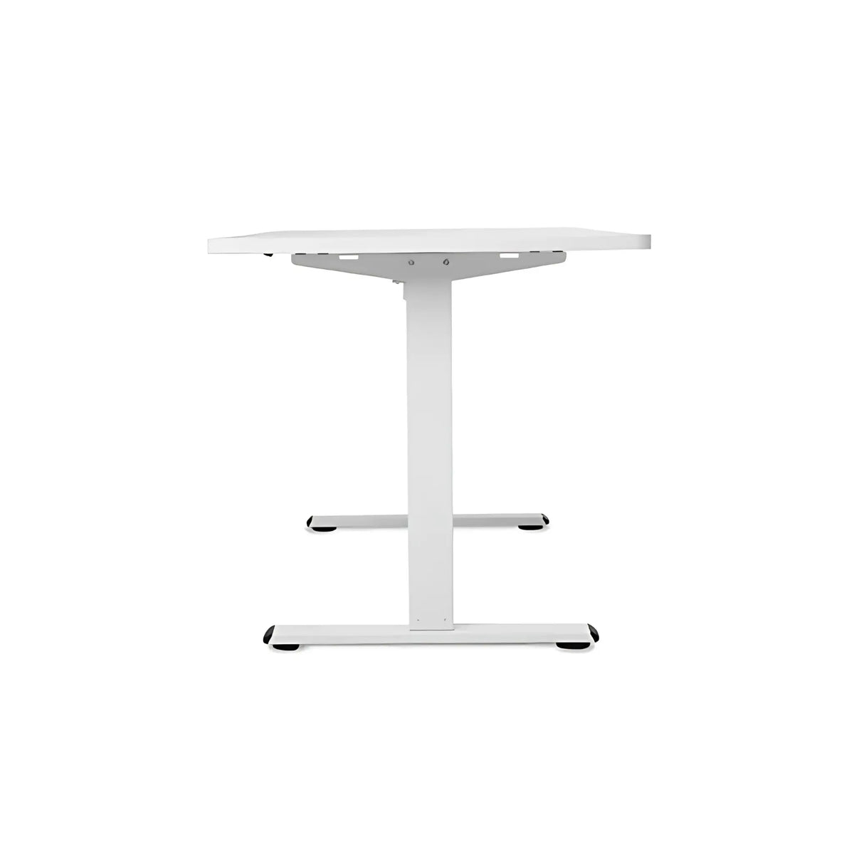 Proizvod je podizni stol, točnije marke Clever. Slika prikazuje minimalistički dizajn s bijelom pločom stola i čvrstim bijelim postoljem. Stol se odlikuje jednostavnom, modernom estetikom prikladnom za ergonomske uredske konfiguracije.