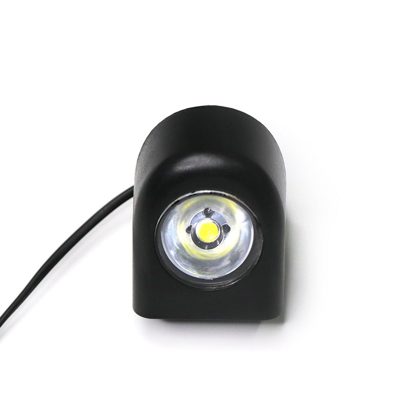 Prednje LED svjetlo za Xiaomi električni romobil crne boje frontalni pogled